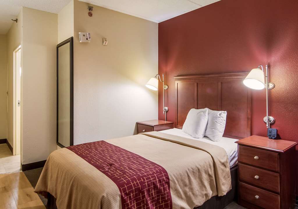 Red Roof Inn Meriden Ct Room photo
